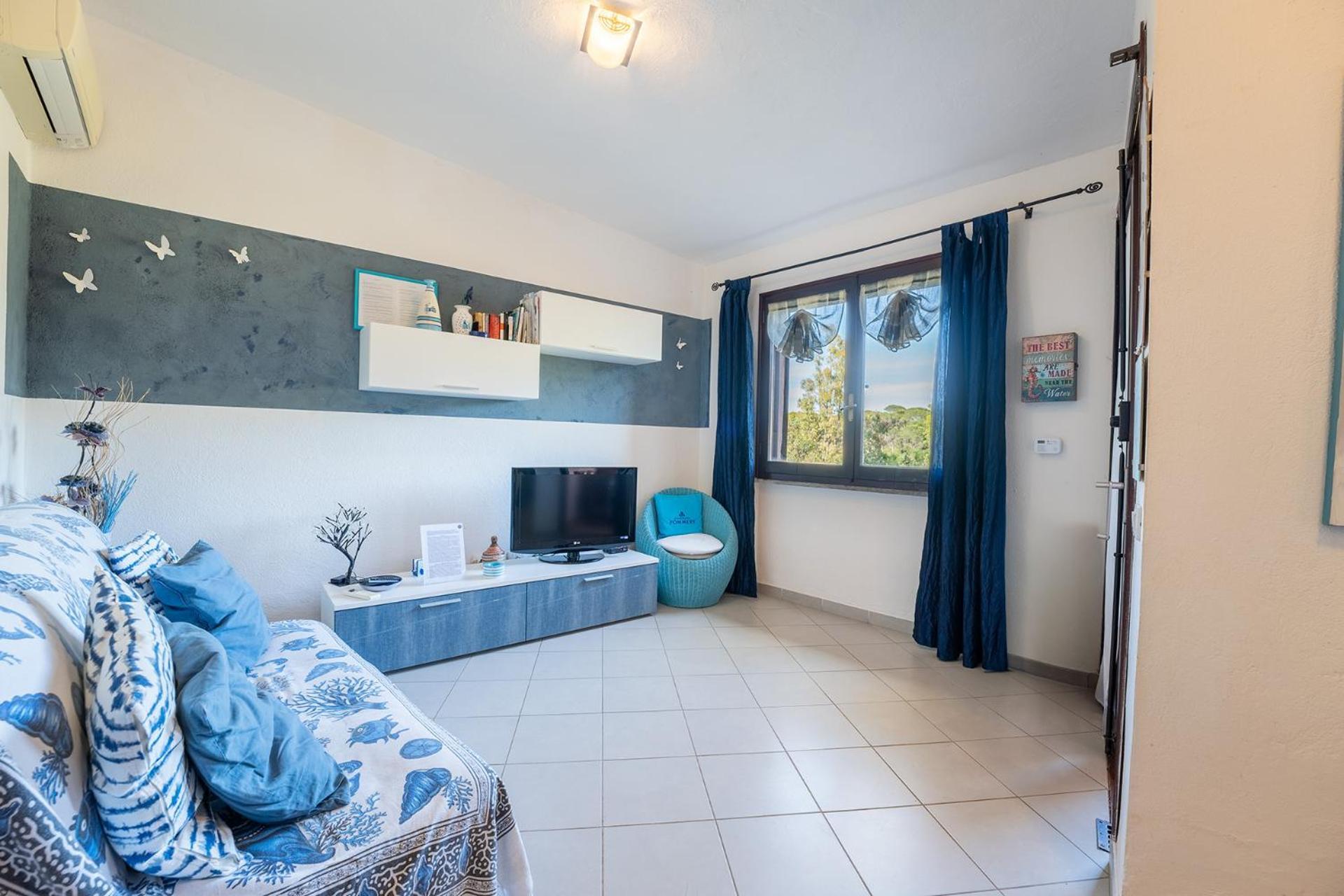 Blue House, 300M To Beach Пула Екстериор снимка